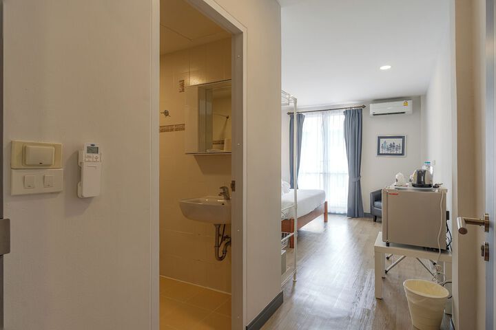 Room 115 of 216