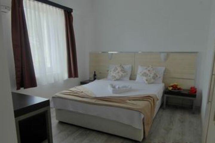 Room 29 of 94