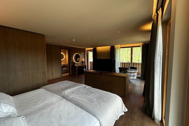 Room 26 of 131