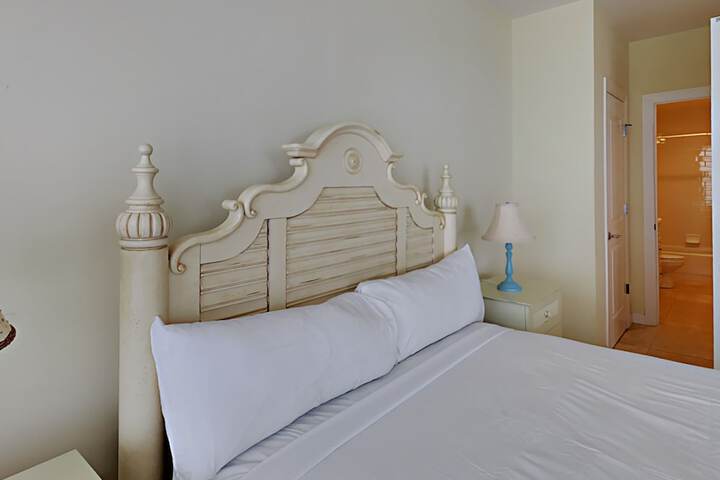 Room 9 of 22