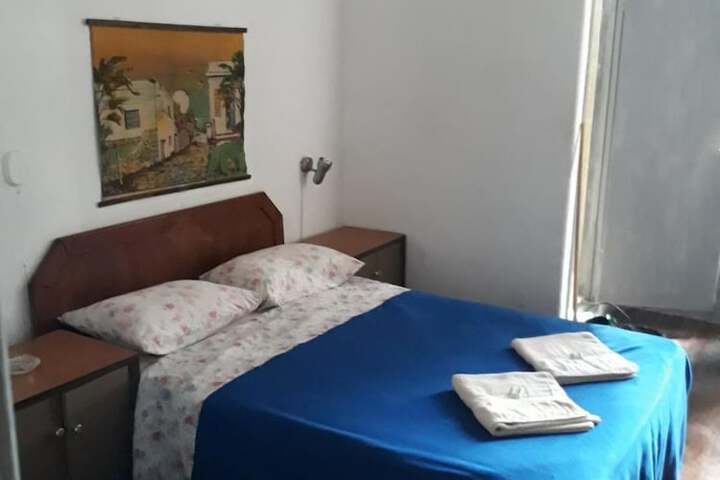Room 18 of 30