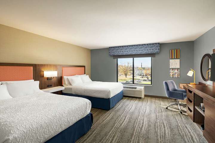 Room 64 of 204