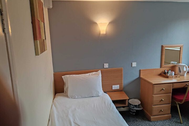 Room 34 of 57