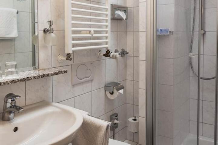 Clean Restrooms