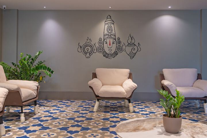 Hotel Interior 6 of 24