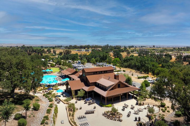 Sun Outdoors Paso Robles in Paso Robles, CA