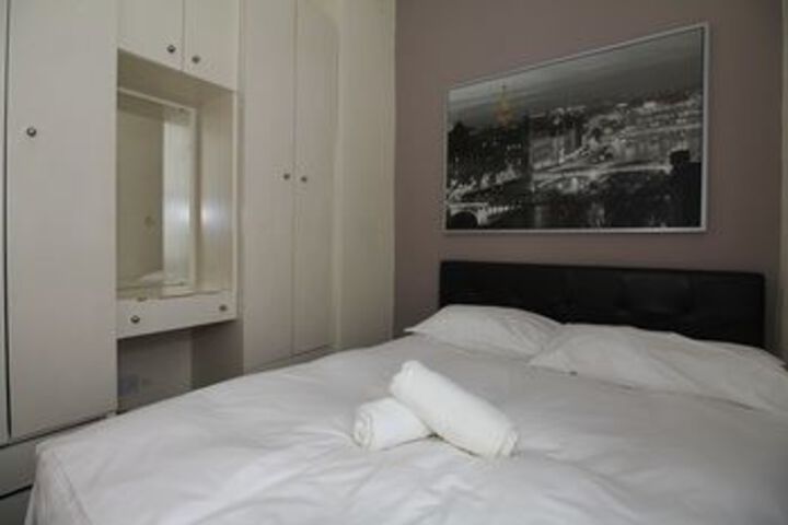 Room 7 of 21