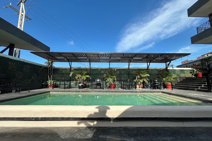 Pool 38 of 80