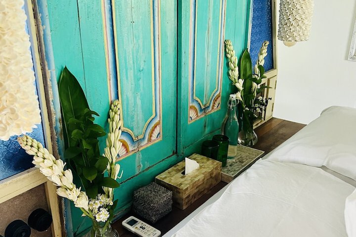 Room 10 of 26