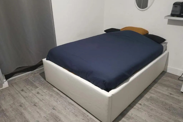Room 2 of 13
