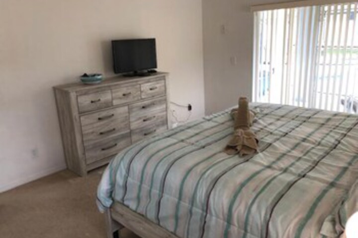 Room 14 of 21