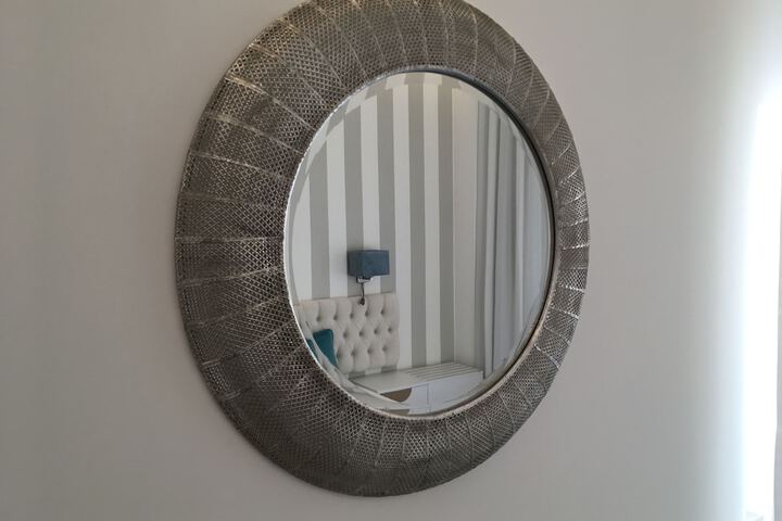 Room 26 of 48