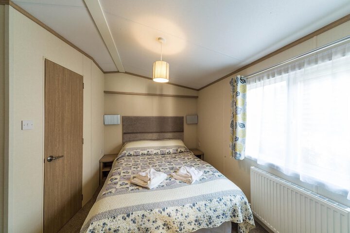 Room 14 of 150