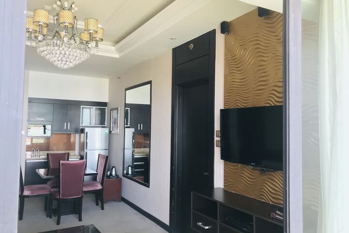 Room 51 of 139
