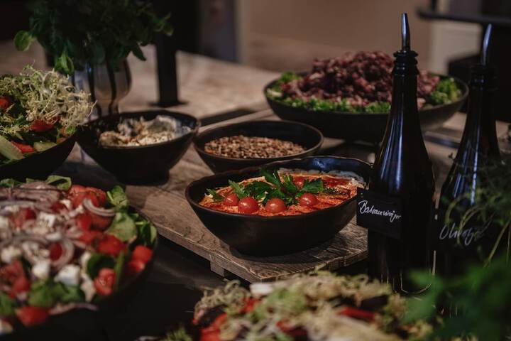 Dining 57 of 71