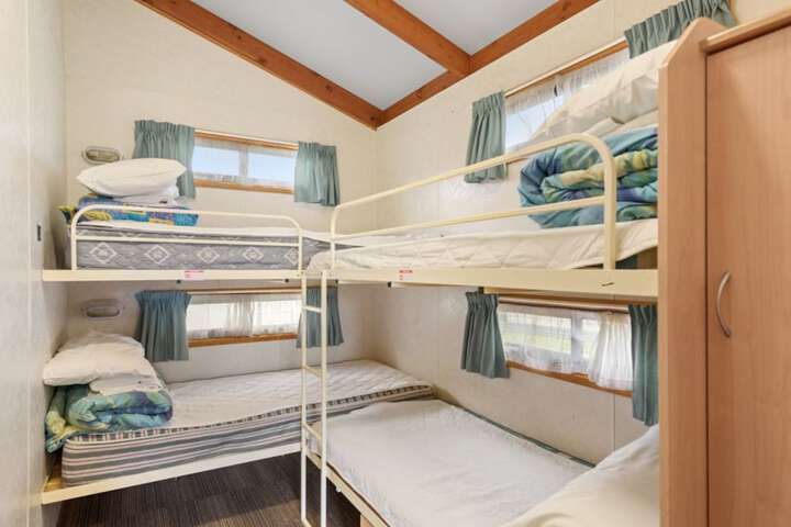 Room 7 of 131
