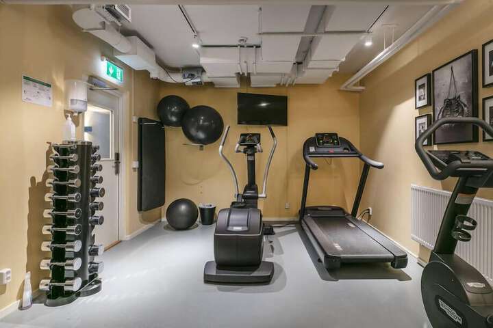 Health and Fitness 55 of 60