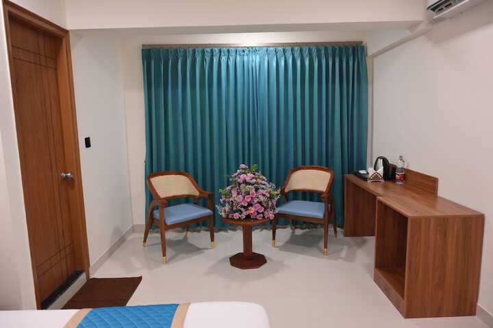 Room 7 of 91