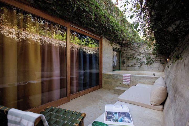 Terrace/Patio 25 of 51