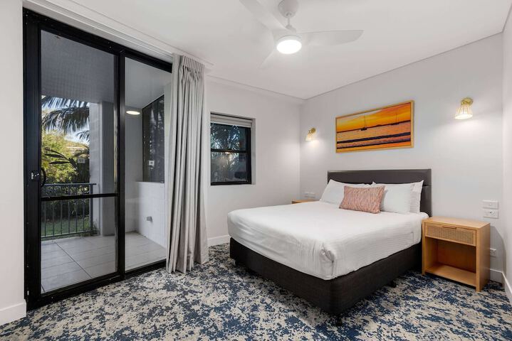 Room 9 of 55