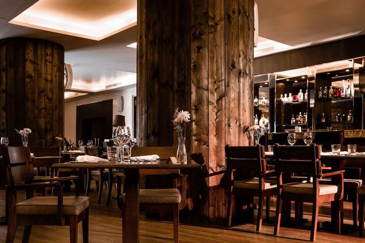 Dining 186 of 208