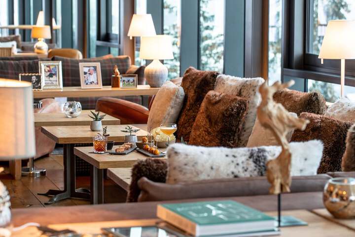 Guest Lobby