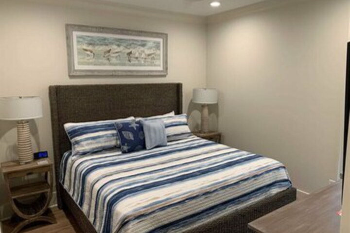 Room 43 of 51