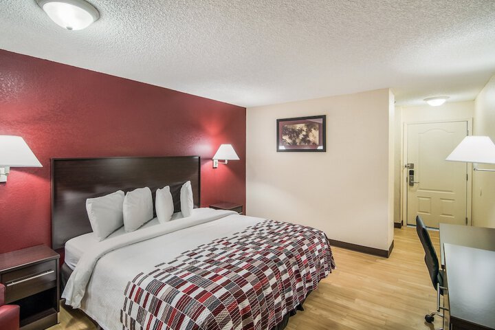 Room 7 of 39
