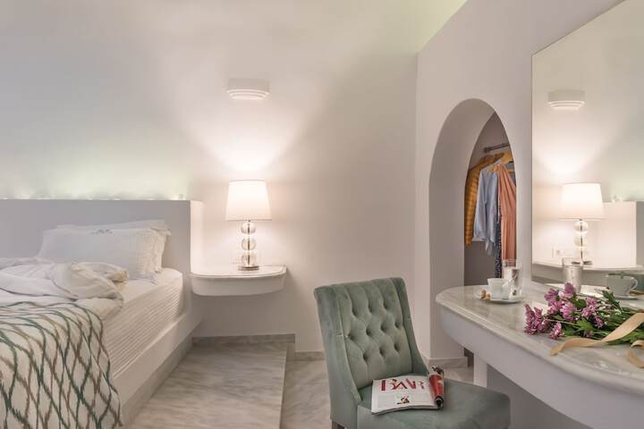 Room 43 of 150
