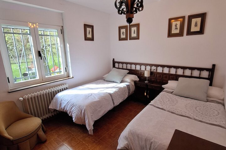 Room 3 of 44