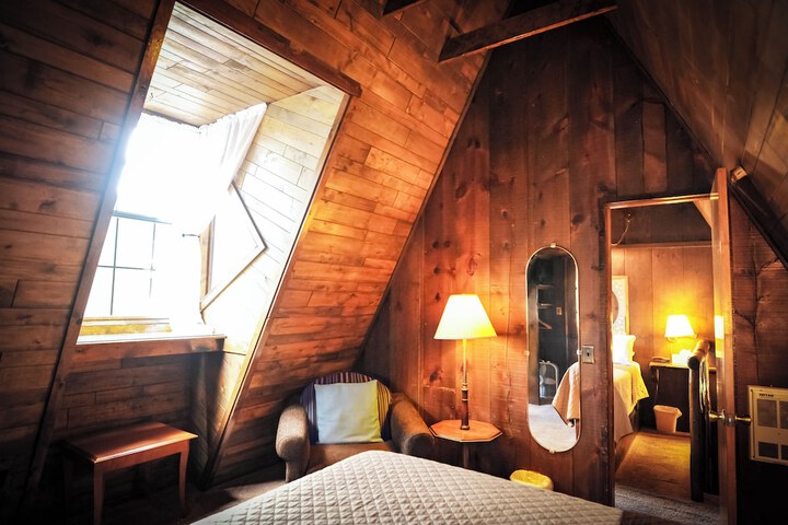 Room 21 of 69