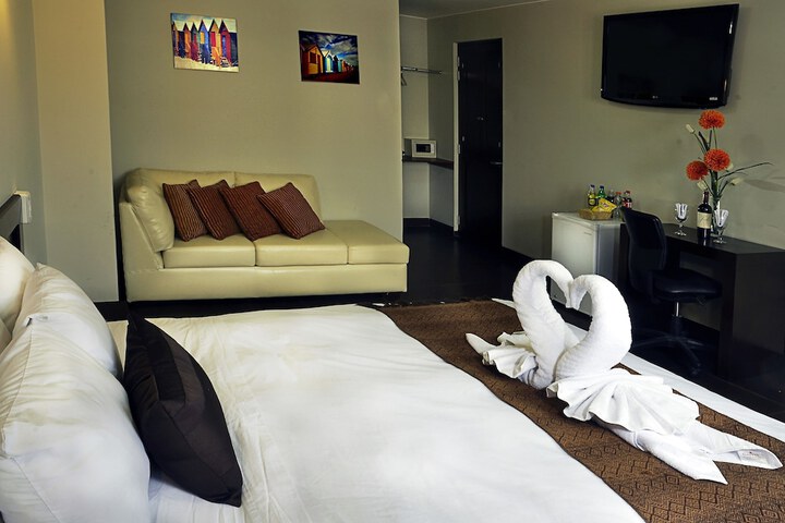 Room 12 of 43