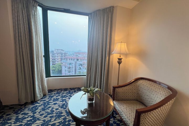 Room 50 of 164