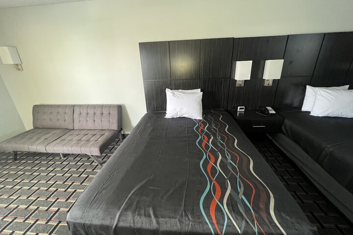 Room 16 of 41