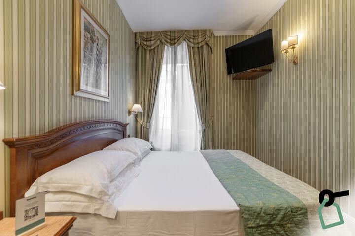 Room 20 of 36