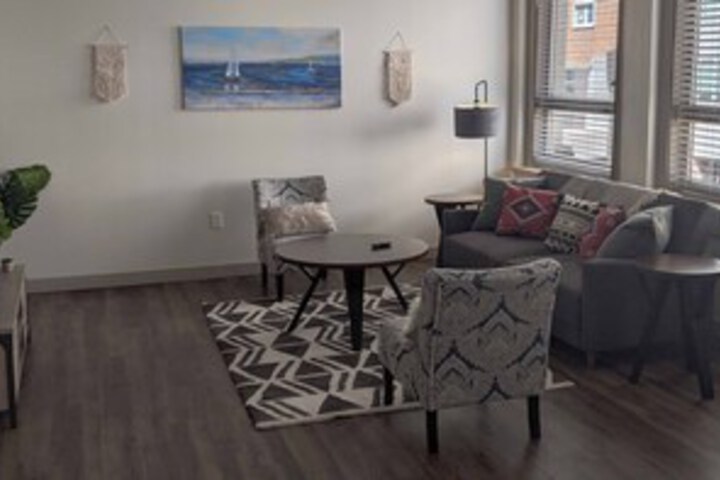 Room 75 of 328