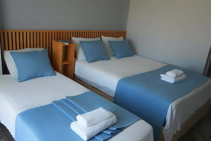 Room 34 of 126