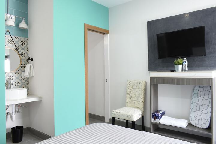 Room 12 of 158