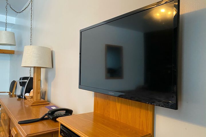 Room 3 of 15