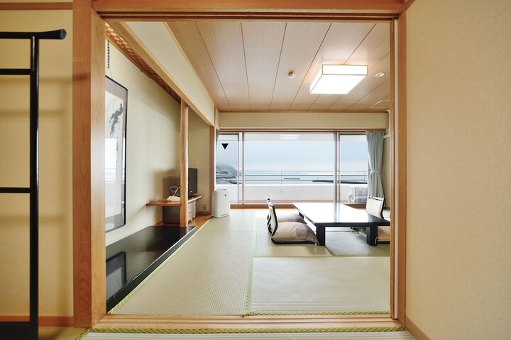 Room 5 of 39