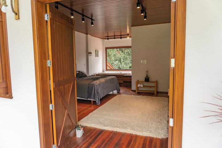 Room 5 of 57