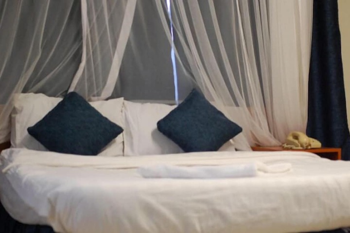 Room 5 of 46