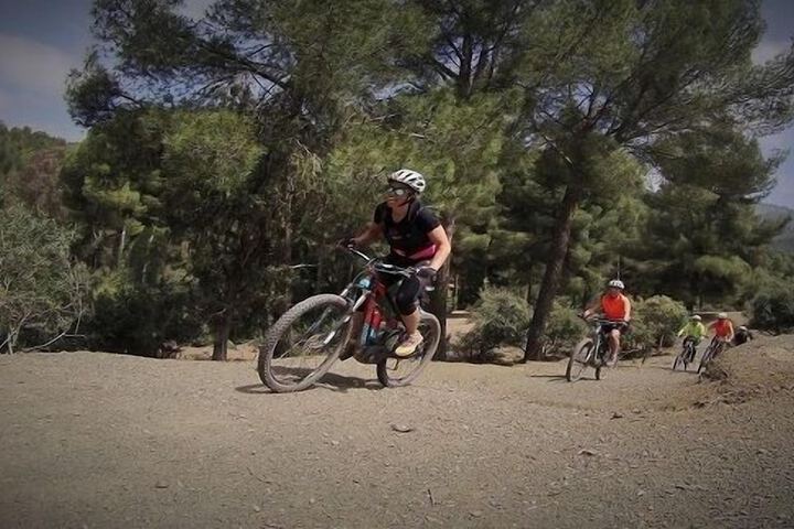 Outdoor Activities 59 of 99