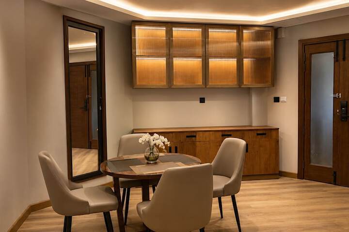 Room 41 of 57