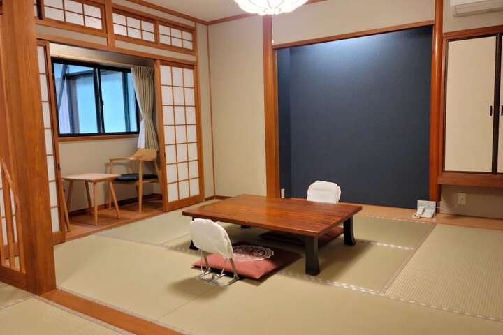 Room 13 of 45