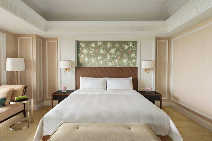 Room 18 of 63