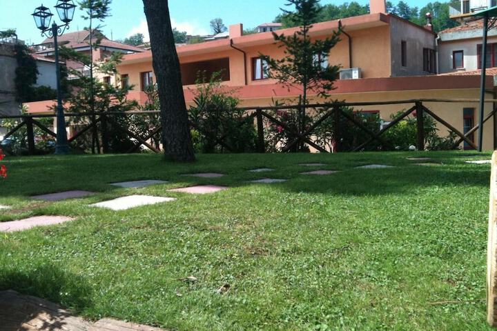 Property Grounds 21 of 23