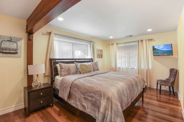 Room 5 of 40