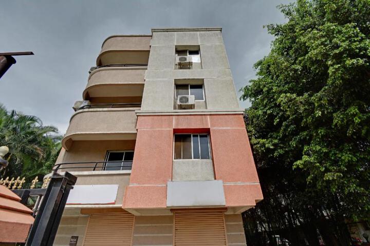Hotel O The Royal Samrat