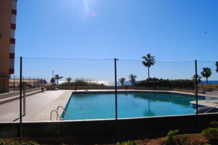 Pool 13 of 19